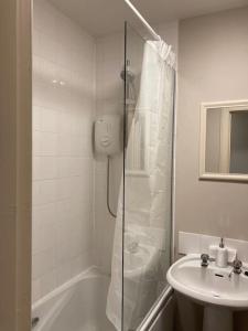 Alexander Apartments, 61 St Nicholas Lane