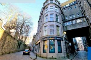 Alexander Apartments, 61 St Nicholas Lane