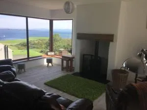 Kinbane Self Catering Cottages - 'Makem's Cottage' - 巴林托伊