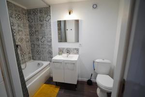 Appartements Studio independant a 20min des plages : photos des chambres