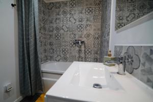 Appartements Studio independant a 20min des plages : photos des chambres