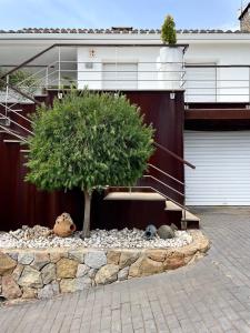 Casa vistas al mar con piscina y barbacoa