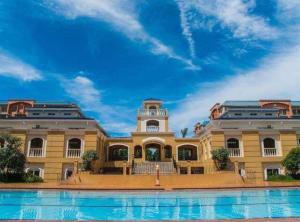 2BR unit @ CHATEAU ELYSEE vendome tower 6th flr