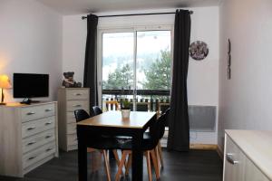 Résidence Les Issarts - APPARTEMENT AU PIED DES PISTES MAE-9761