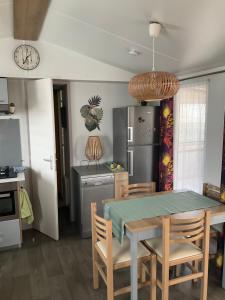 Campings Mobile Homes Sous le Soleil : photos des chambres