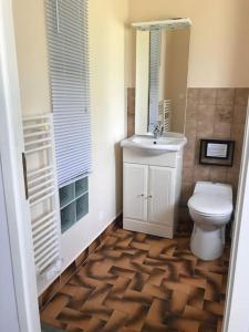 Maisons de vacances Grande Vue A little bit of French tranquillity : photos des chambres