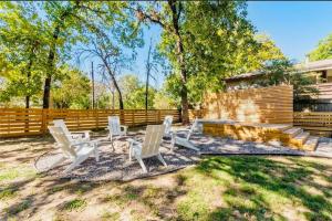 The Hickory House with Firepit- Boat Ramp Access to Cedar Creek Lake