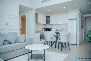 Unveil Downtown Luxury, 1BR Majestic Skyline Views - Downtown Views ll