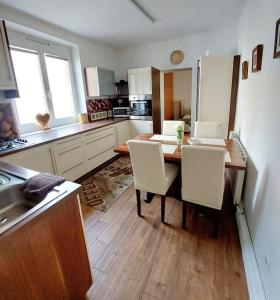 Modern 3 Bedroom Apartment Vienna