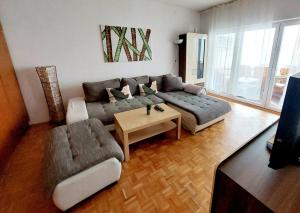 Modern 3 Bedroom Apartment Vienna