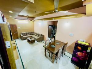 Prince Castle-2BHk Luxurious ApartmentGuesthouse