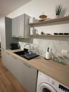 Appartements Le Graverend T2 Charmant et central : photos des chambres