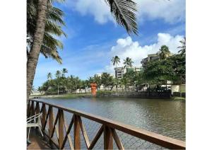 Um paraíso ao seu alcance! Apartamento na praia