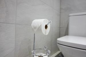 2 Bedroom house 10 mins to City Centre & Albert Dock