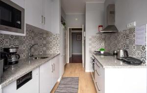 Lollas City House