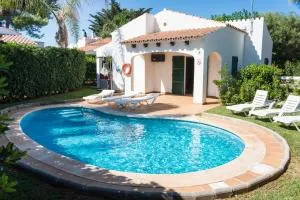 Apartchalet villas Elvira. Villa A - Son Carrio