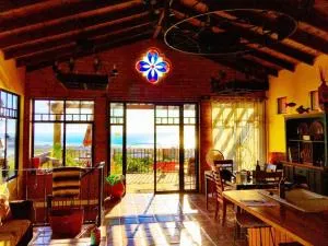 Gorgeous Beach, River, Mtn. View - Marisol