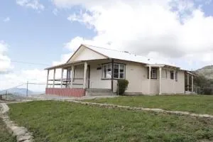 Hummingbird Hill - Entire Cabin - Hoffman Point