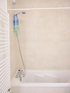 Appartements Bel appart familial avec terrasse aux portes de Paris - Parking gratuit : photos des chambres