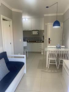 Boulevard Riviera Flat