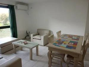 Kempes, Ferial Chateau - Salsipuedes