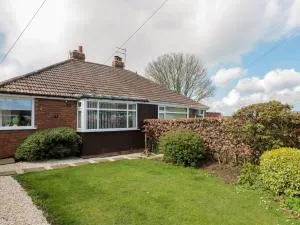 Seaside Cottage - Scalby