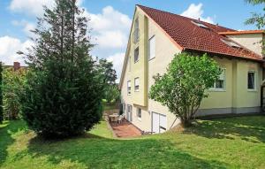 Nice Home In Rechlin With Kitchen