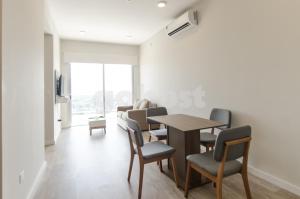 Comfortable apt close to Shopping del Sol