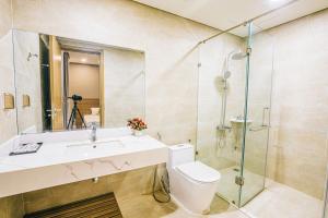 Biệt Thự Có Hồ Bơi Riêng (Villa with Private Pool)
