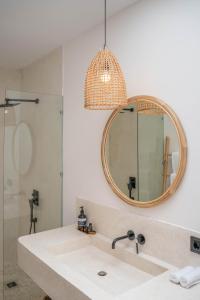 Villa Honey - Stunning 2 bedrooms Villa Close to The Beach