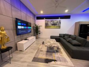 Joy Villa - Brand new 4 bedrooms villa with pool
