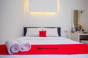 RedDoorz near Ambarrukmo Area