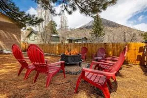 Tranquil Retreat: Luxury Home at Mount Elden's Foothills, Steps from Route 66 and Flagstaff Mall - Elden Pueblo