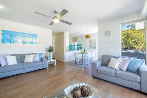 Fleetwood 3 63 Shoal Bay Road Relaxed living with water views overlooking Shoal Bay