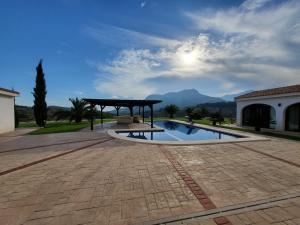 Villa con piscina privada - Benimarraig