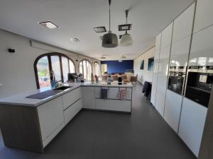 Villa con piscina privada - Benimarraig