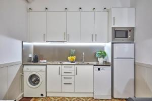 BBarcelona Sagrada Familia Garden Apartment