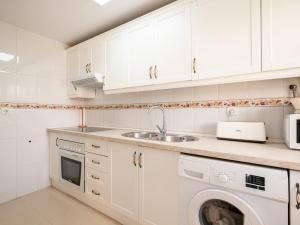 MAGNIFICO PISO DE PLAYA EN BENALMÁDENA COSTA