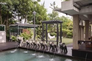 25,000sq.ft Grand Luxe Villa PJ 13BR 42Pax By Verano