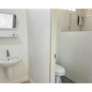 Quality Time Farmstay: YardHouse#5