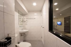 Gate78 Hostel Maephim Beach