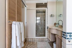 Something Special Villa in glitzy Camps Bay