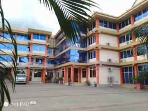 Nemarts Hotel