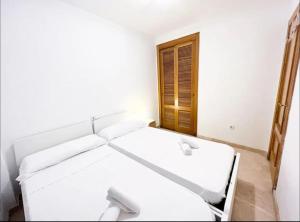 HC2 - Fuengirola Beach Apartment