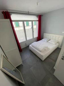 Appartements RDC proche gare et port : photos des chambres