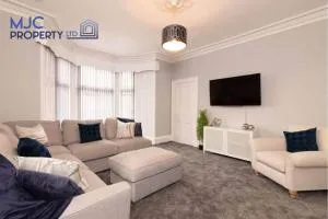 Turret Town House - Wilton