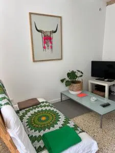 Studio Chambre voutée en Provence - La Bastidonne