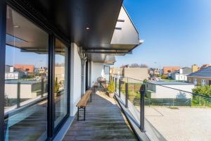 Flat White - Luxe app aan zee met terras & parking