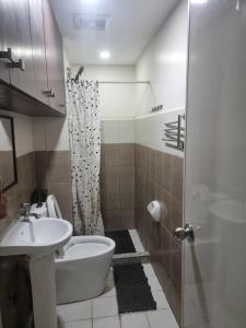 BURNHAM HILL CONDO by the Hermans