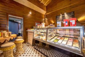 SAii Lagoon Maldives, Curio Collection By Hilton